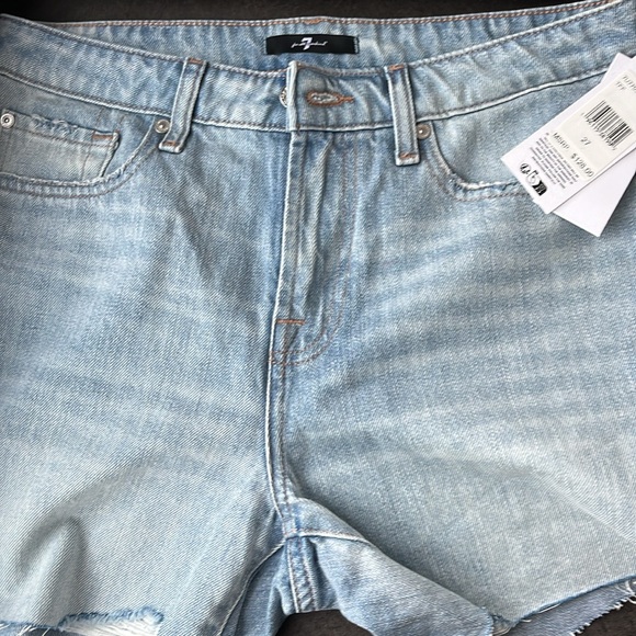Authentic 7 For All Mankind denim women’s shorts - Picture 2 of 7